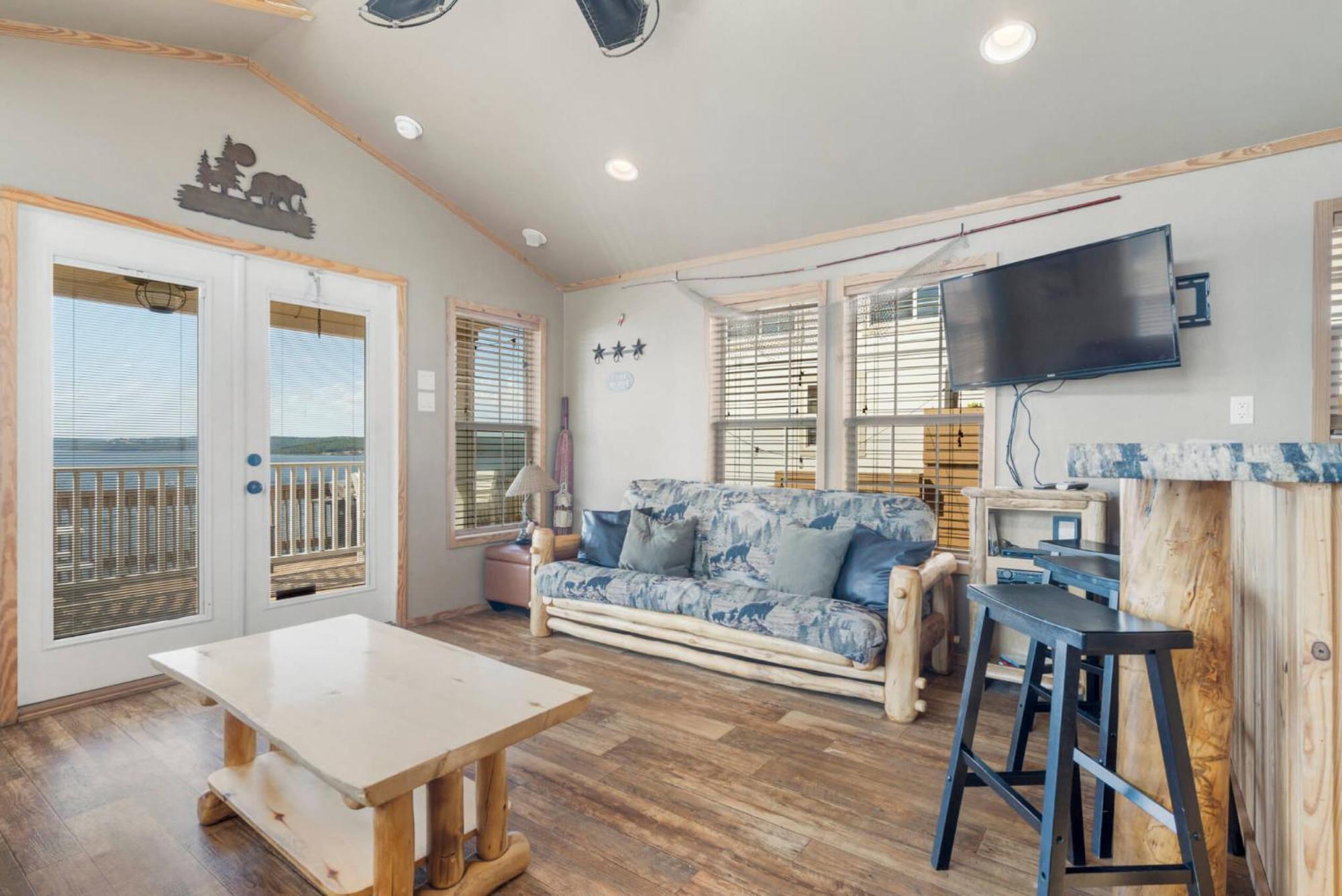 Crosstimbers Marina And Cottages Sperry Стая снимка